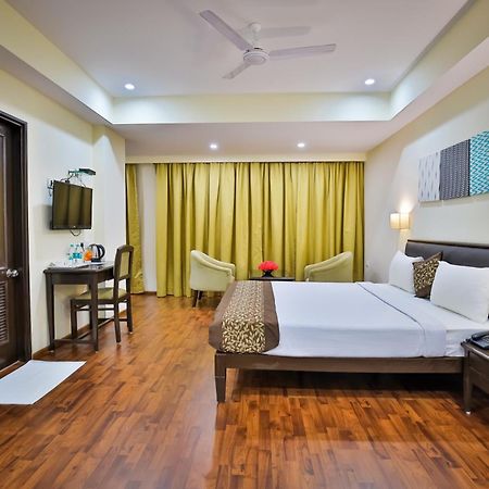 Jyoti Plaza Hotel マルガオ エクステリア 写真