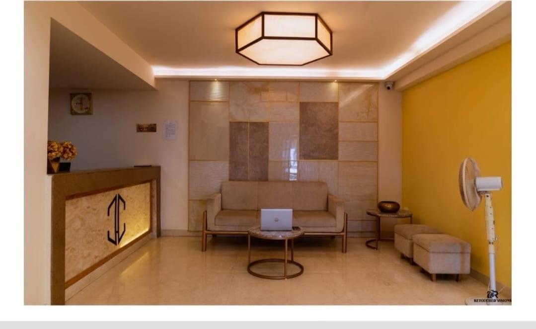 Jyoti Plaza Hotel マルガオ エクステリア 写真